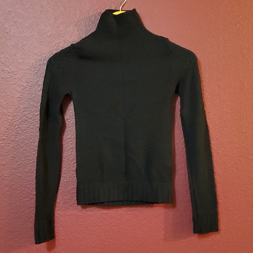 Blouse - Picture 2 of 3